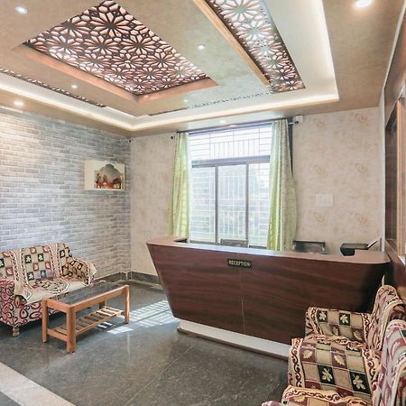 Flagship 76560 Hotel Vanss บูบันเนสชวาร์ ภายนอก รูปภาพ