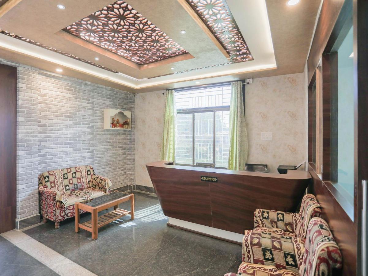 Flagship 76560 Hotel Vanss บูบันเนสชวาร์ ภายนอก รูปภาพ
