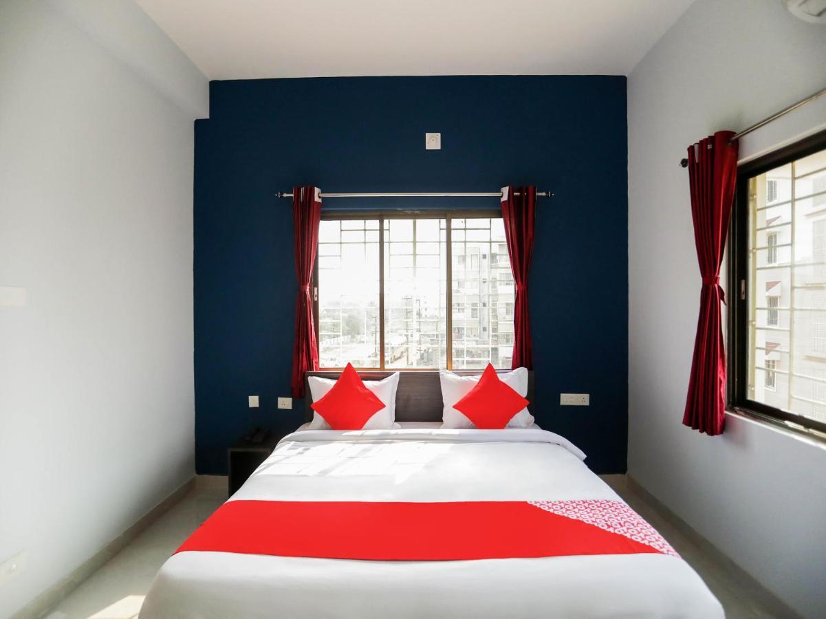 Flagship 76560 Hotel Vanss บูบันเนสชวาร์ ภายนอก รูปภาพ