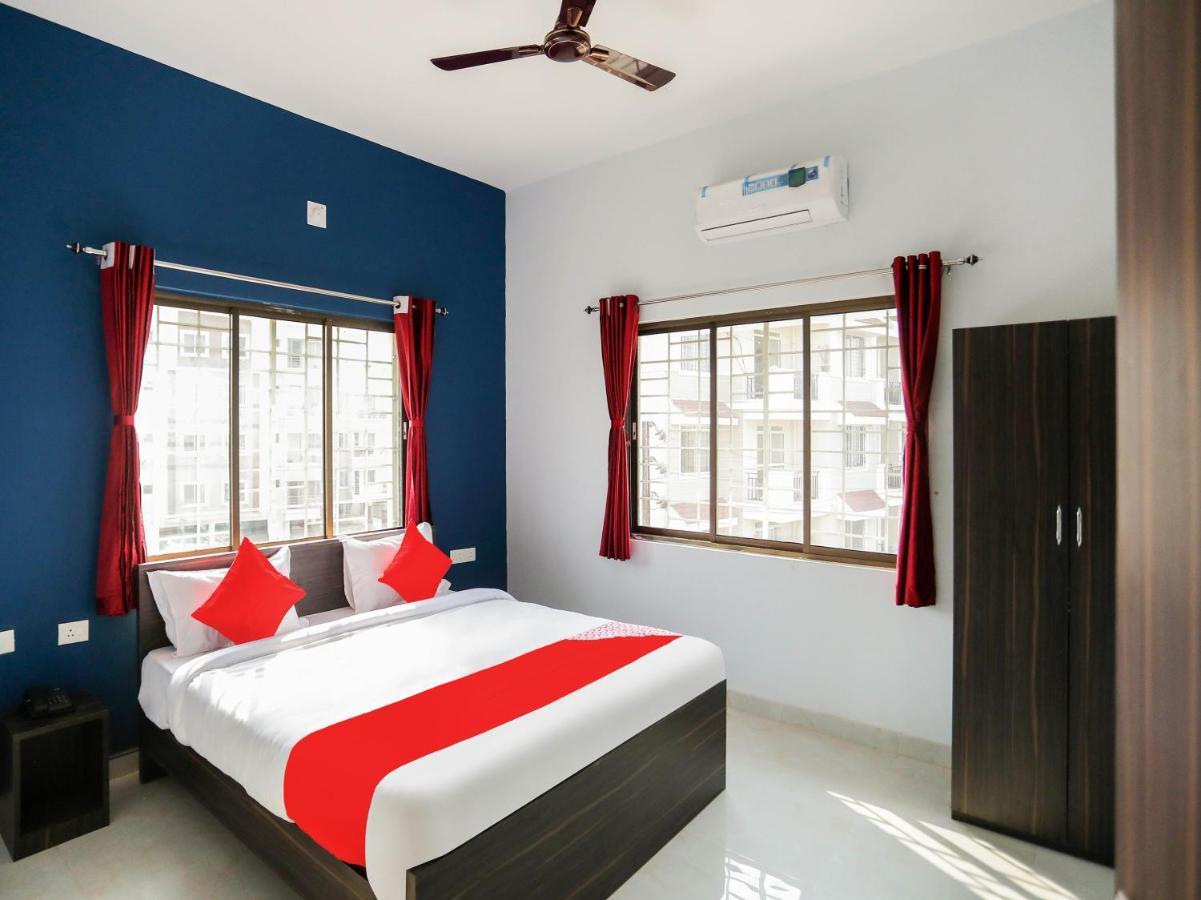 Flagship 76560 Hotel Vanss บูบันเนสชวาร์ ภายนอก รูปภาพ
